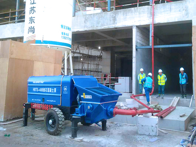 南京細石混凝土泵合作宏亞建設(shè)南京市齊武路小學項目工程